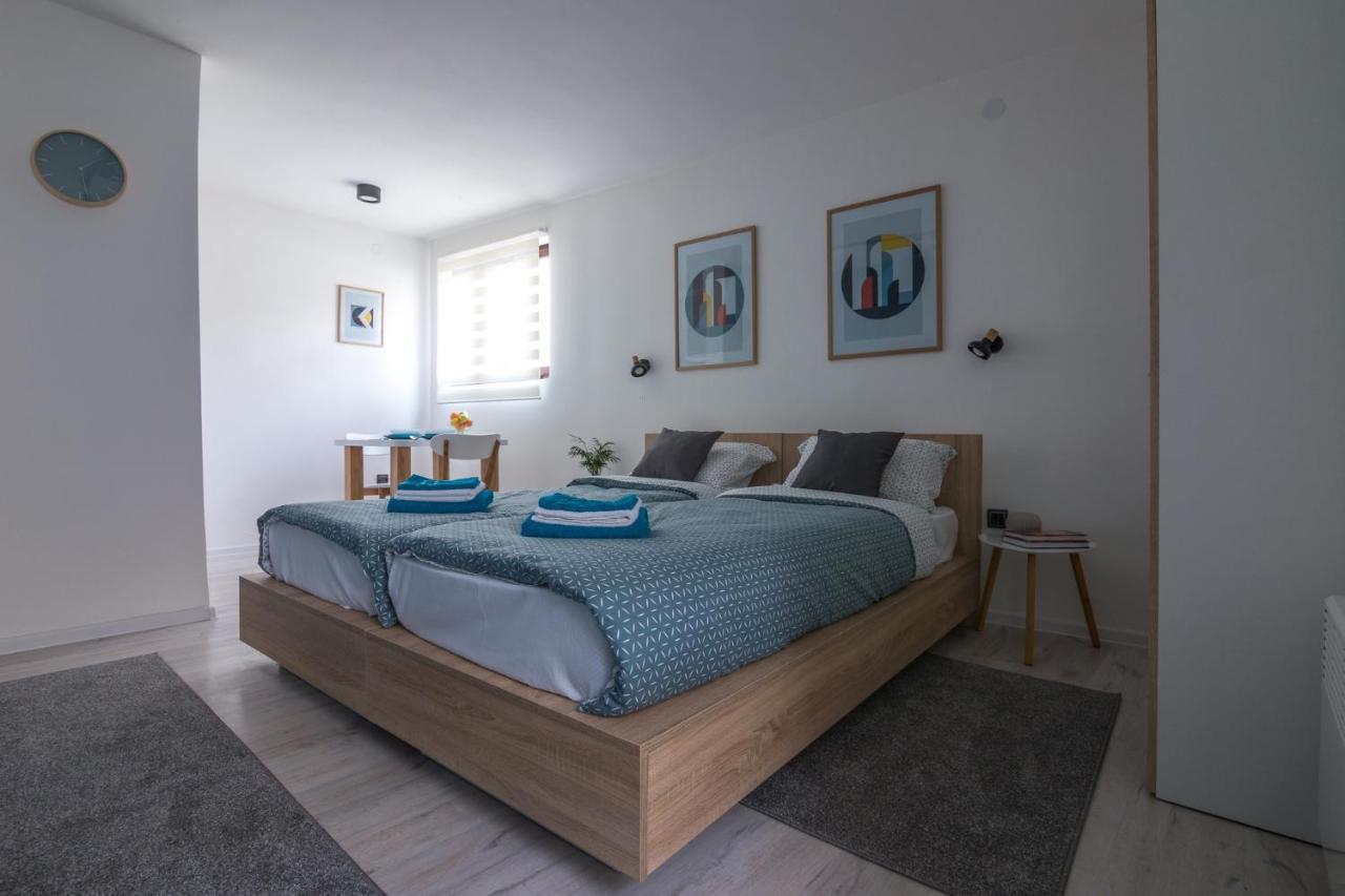 Sunrise Apartments Nis Luaran gambar