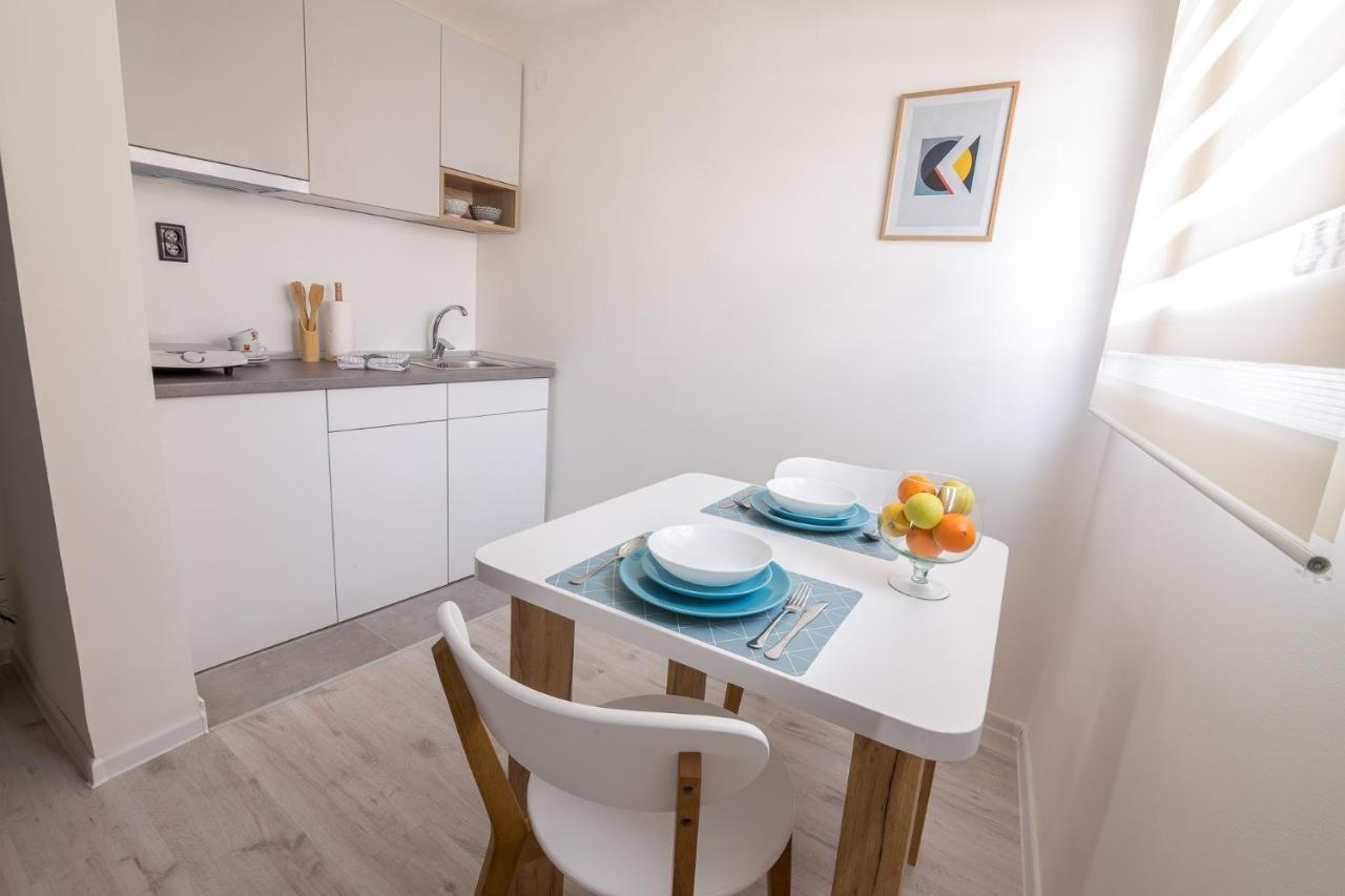 Sunrise Apartments Nis Luaran gambar
